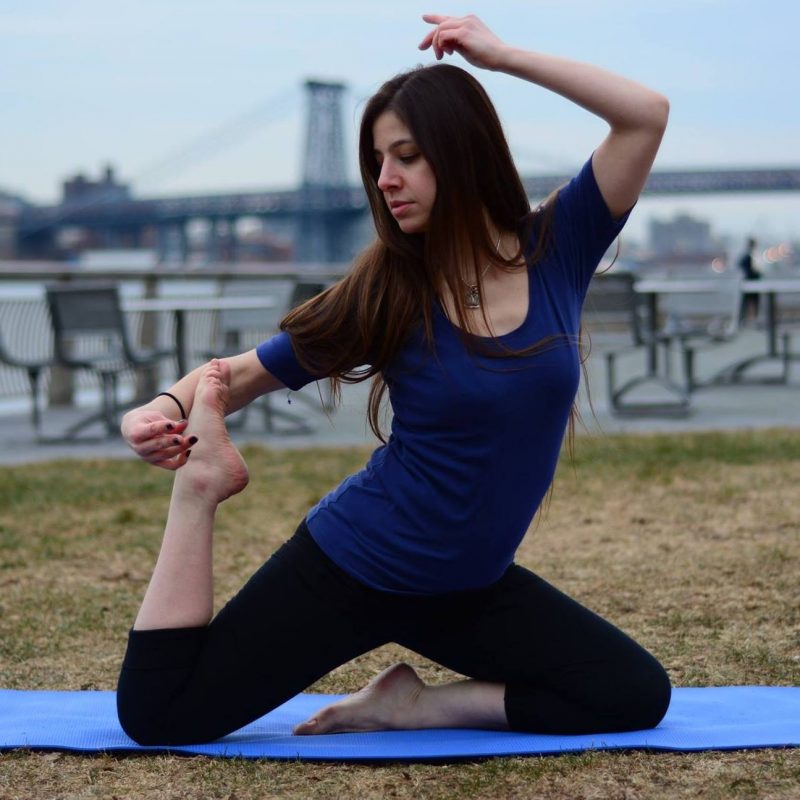 Serene Warrior Flow + Vinyasa: Jennifer Calcagno